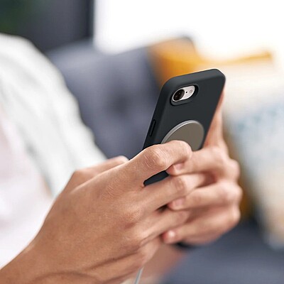 iShield [Ultra MagSafe] Liquid Silicon Snap Case, iPhone 16e